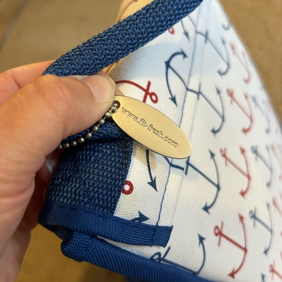 Fit Fresh Anchor Lunchbox - Picture 5 of 5